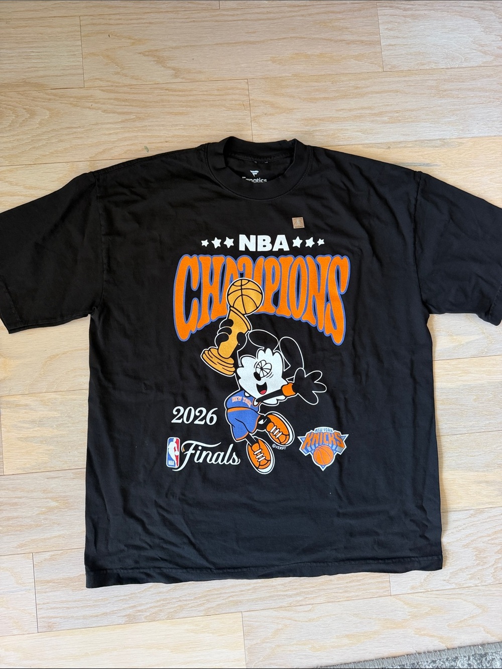 Fanatics Black NBA Champions 2026 Knicks Graphic Tee
